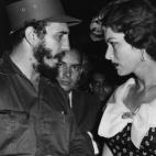 5c8b1ee2360000c81a6c8373