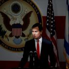 5c8a761d250000bd05812c48