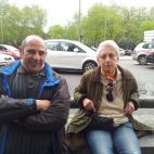 Él se llama Manel y ha venido sólo desde Lleida. Aquí, en Atocha, ha conocido a Teresa, de Madrid, y se van juntos a la manifestación.