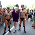 5c8a51c2260000e804fe3345