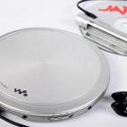 Lo moderno que se sentía uno dejando atrás el walkman...