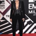 5c8b1f062300005400e79fce