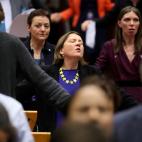 5e3286c71f0000fd0a85a254