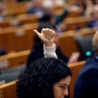 5e3286b81f0000bd0b85a252