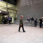 5e32866b240000d3080b6fb3