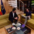 5c8b0efb230000dd04240350