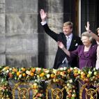 5c8a92022400000a05a33e32