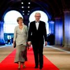 5c8ae6a120000043046fef8b