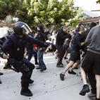 5c8a6b2d2400000a05a30e5f