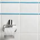 El método es fácil: hay que espolvorear un poco de bicarbonato en una esponja húmeda y frotar con ella las superficies. Después se enjuaga con agua y se seca.