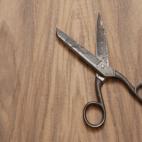 Entre las propiedades de este refresco destaca su capacidad para destruir el óxido, por eso si tienes algún elemento que lo tiene debes dejarlo durante toda la noche a remojo y secarlo al día siguiente para ver cómo ha desaparecido. También...