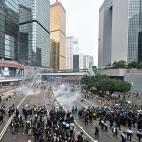 5d0112ea2100009518e6cf00