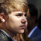 5c8a36e12400006f054b935d