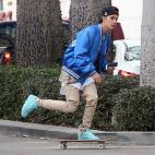 5c8a36e72400000a05a2cb8c