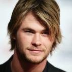 5c8b1333360000a61b6c6752