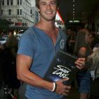 5c8b13332400006c05a4070a