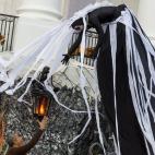 5c8b20a1240000f7054cec09