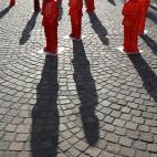 5c8a6cbc360000ba1a6b7607