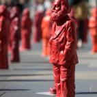 5c8a6cbd240000f404a3108a