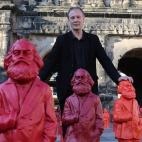 5c8a6cbd240000f404a3108c