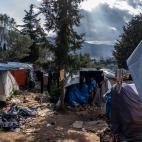 Afueras del centro de Vathy, llamado "la jungla", donde es imposible mantener las mínimas condiciones de higiene.