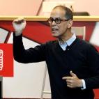 Pedro Zerolo es el canterano ejemplar. Lleva toda la vida dejándose el pellejo por esa camiseta. Querido por la afición y por todos sus entrenadores. No se queja cuando no juega y es el primero en ayudar a los nuevos. No se mete en líos, pero...