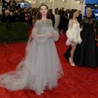 5c8add2c230000dd0423d7f4