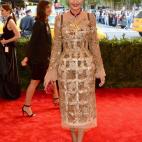 5c8add3c2500000704c9c7eb