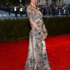 5c8add3e230000040123d80e