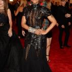 5c8add49250000e203c9c803