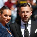 El futbolista Jordi Alba y su pareja, Romarey Ventura.
