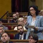 La portavoz de junt pel Sí, Marta Rovira, habla en el pleno