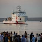 5c8a44a03b000054066bc281