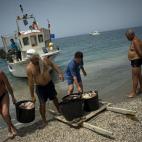 5c8a52c2360000a61b6b5534