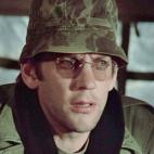 5c8ae7b8250000e203c9d6b5