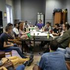 Todas las salas sirven para hacer reuniones o asambleas.