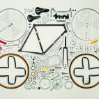 Bicicleta, años 1980. Número de piezas: 893 Photo credit: ©2013 Todd McLellan. Photo reproduced with the permission of Thames & Hudson.