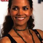 5c8a87342400000a05a32fd5