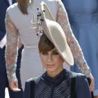 5c8b2223360000c81a6c8d75