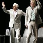 Con su hijo Michael en un evento