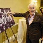 5c8b1b412000009e047026e3