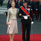 5c8b3d4f2400006c05a46a23