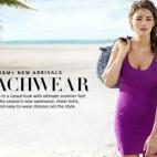 Imagen de H&M este año, junto a Beyoncé, en ropa de verano y bañadores. "Trata de ser la mejor versión de ti misma y deja de preocuparte por tus mulos, que no tienen nada de malo", aconseja a las jóvenes.