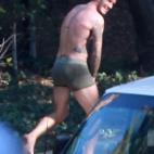 5c8ae823240000f7054ca68b