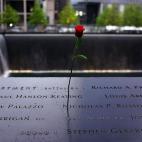 Los dos sectores principales del museo se encuentran bajo las enormes piscinas que presiden el Memorial del 11S, donde se pueden ver fotografías, maquetas y objetos personales de las víctimas y del personal de los servicios de emergencia y res...