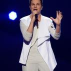 5c8ae875250000e203c9d795