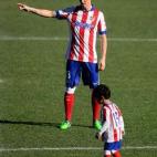 5c8a7280250000bd058127bc