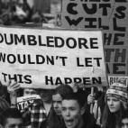 5c8ae892360000ba1a6c4417