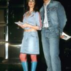 5c8a6990360000a61b6b7204