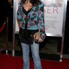 5c8a6995250000bd05811cf4